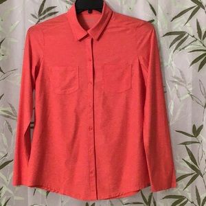 SALE! NWOT Eddie Bauer Shirt. Coral Sz M  92% Polyester.  Bundle and save.